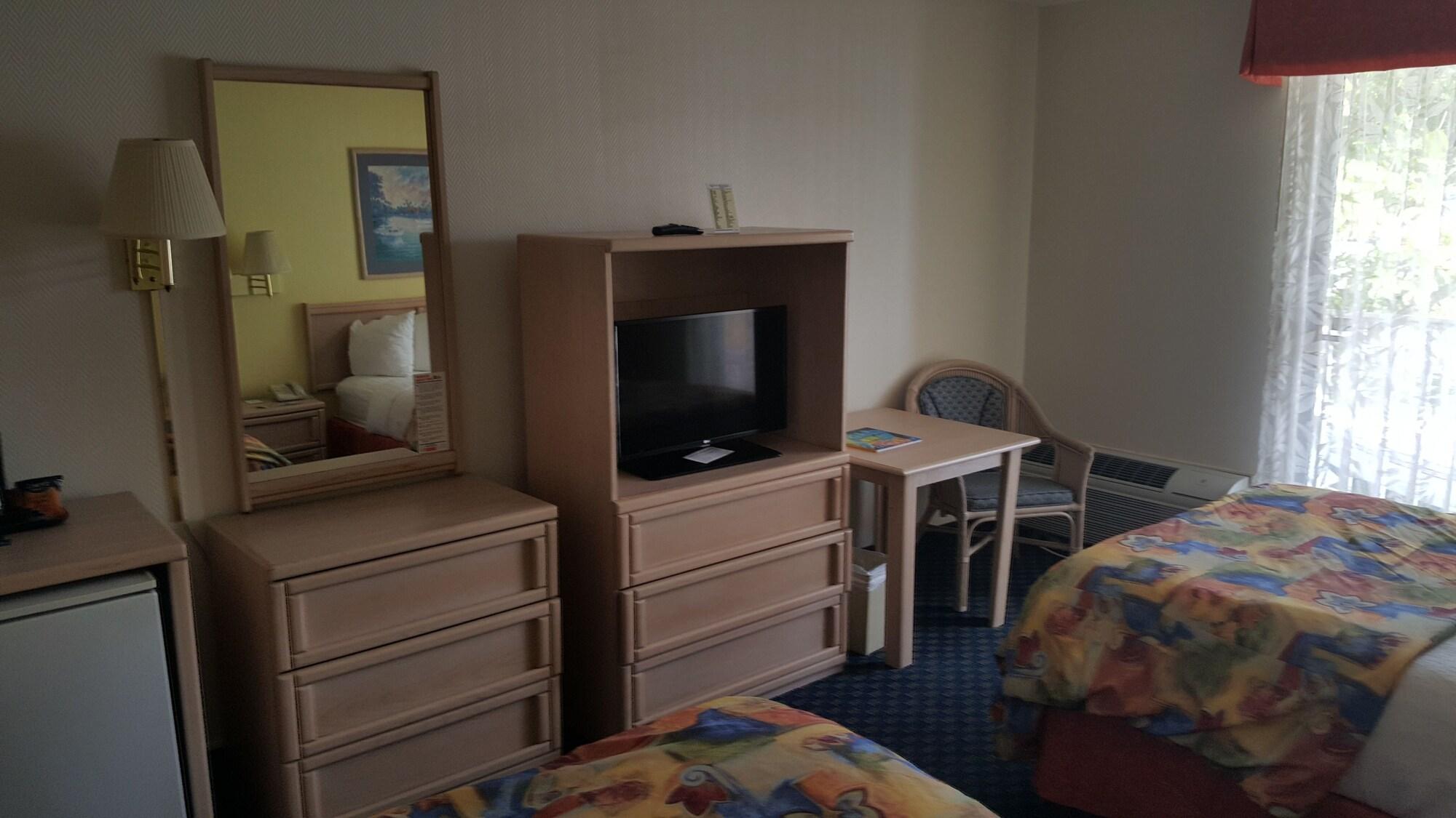 Magnuson Hotel Marina Cove Sint-Petersburg Buitenkant foto